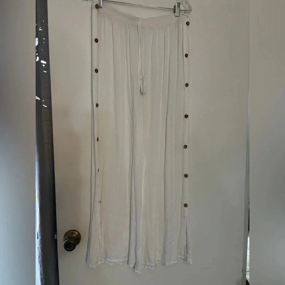 Salty Lemon white pant